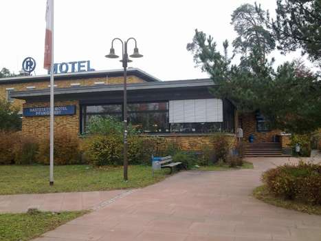 www.autobahnhotel-pfungstadt.de