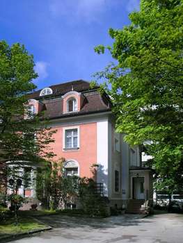 www.hotel-galleria.de