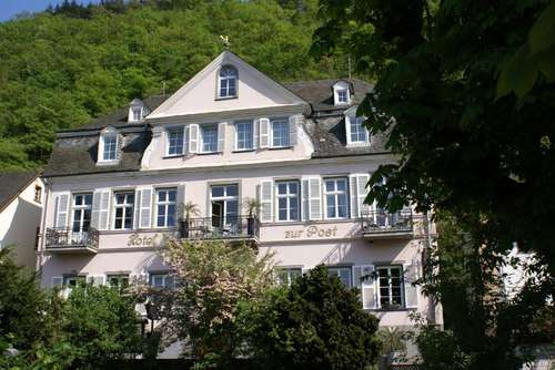 www.romantisches-hotel-zur-post.de