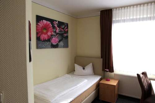 www.landhotel-karrenberg.de