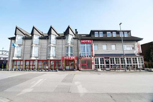 www.hotel-zum-eisenhammer.de