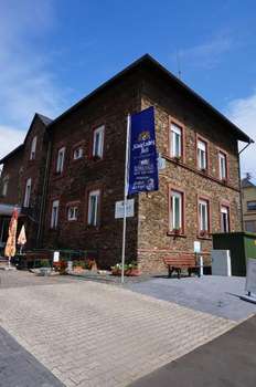 www.altes-schulhaus-rachtig.de