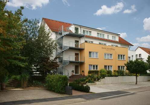www.hotel-zur-muehle-urbach.de