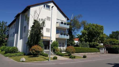 www.hotel-metzingen-garni.de