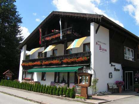 www.hotelalpine-ruhpolding.de