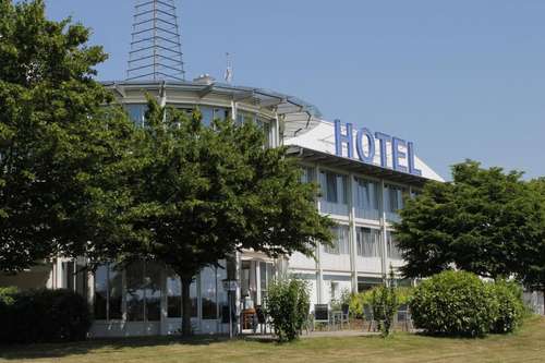 www.hotel-schwanau.de