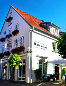 www.mondholzhotel.de