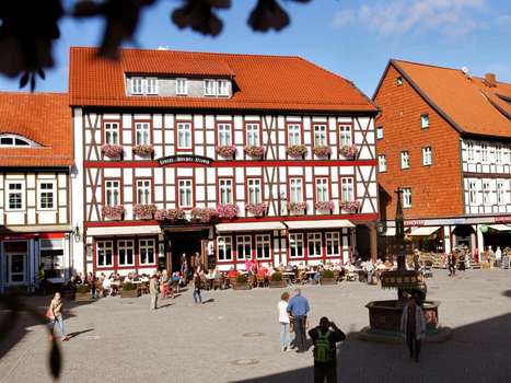 www.hotel-weisser-hirsch.de