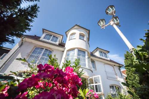 www.arthotelmare.de