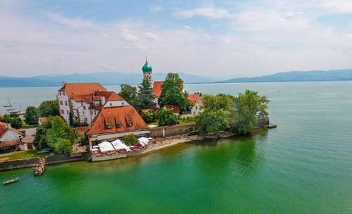 www.schloss-hotel-wasserburg.de
