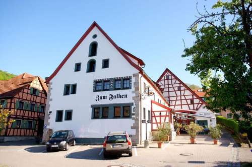 www.landhaus-zum-falken.de