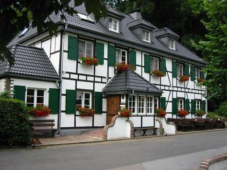 www.hotel-wisskirchen.de