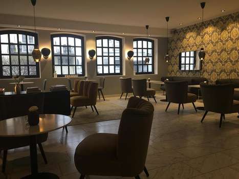 www.atriumrheinhotel.de