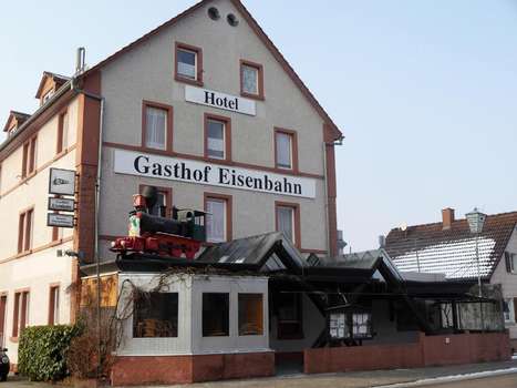 www.gasthof-eisenbahn.de