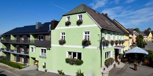 www.waldnaabtal-hotel.de