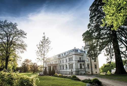 www.schlosskaarz.de