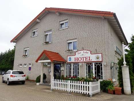 www.hotelzurlohe.de
