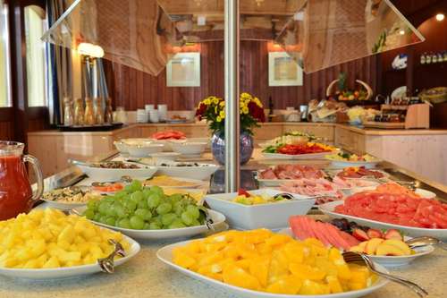 www.strandhotel-seerose.de