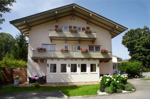 www.hotel-berlin-tegernsee.de