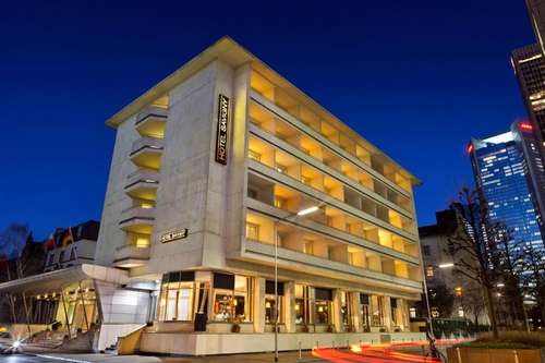 www.savigny-hotel.com