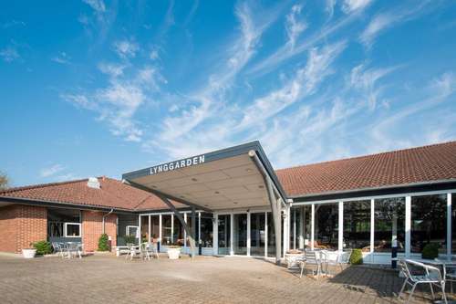 www.hotel-lynggaarden.dk