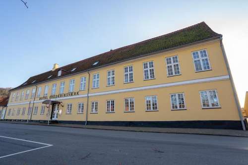 www.hotelfrederiksvaerk.dk