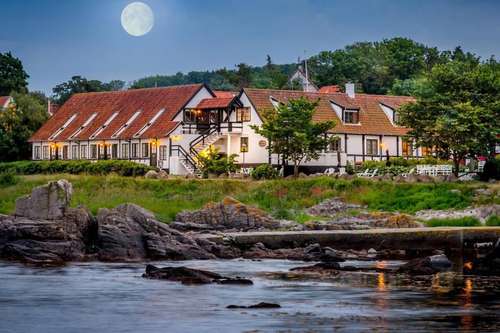 www.allingebadehotel.dk