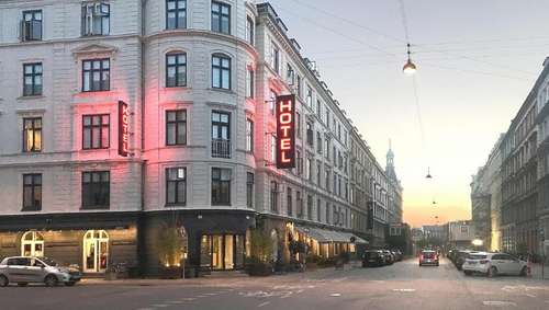www.ibsenshotel.dk