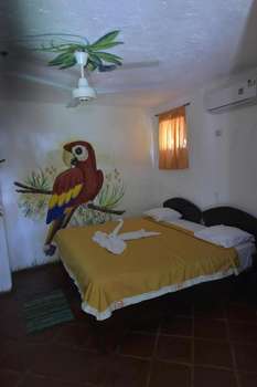 www.hotelelranchososua.com