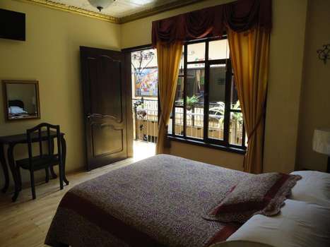 www.hotelviejamansion.com