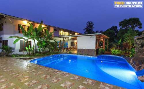 www.casanaturahotel.com