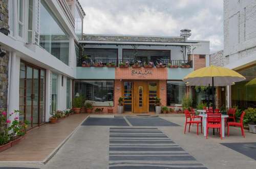 www.hotelshalom.com.ec
