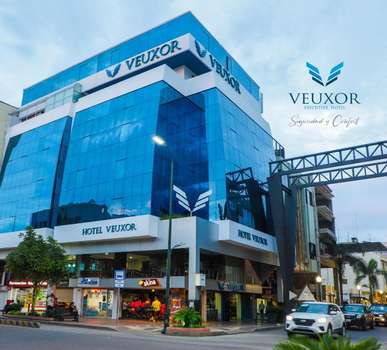 www.hotelveuxor.com.ec