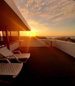 www.algarroboshotel.com