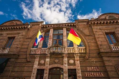 www.hotelvictoriaecuador.com