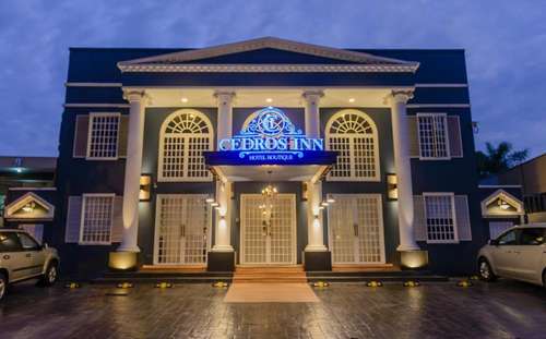 www.cedrosinn.com