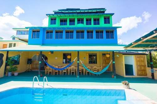 www.com-hotel.com