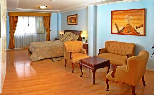 www.hotelyanuncay.com.ec