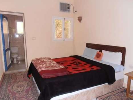 www.trek-hotel-desert-blanc.com