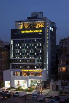 www.goldenparkhotels.com