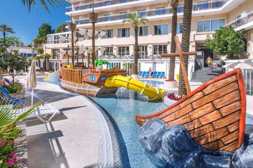 www.hoteloasisparksplash.com