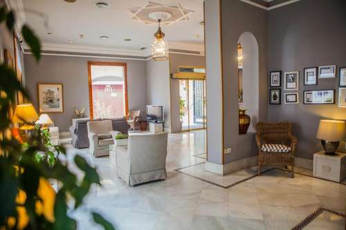 www.hoteldonablanca.com
