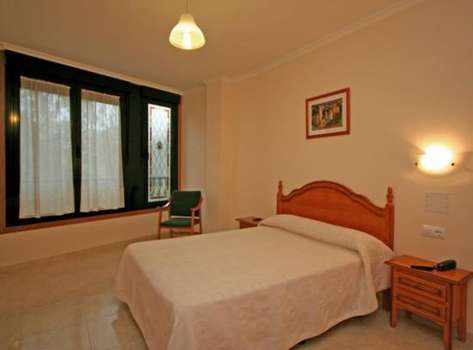 www.hotelolagar.com