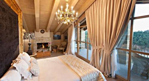 www.hotelvellafarga.com