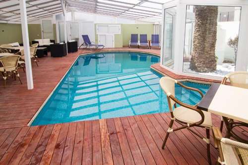 www.hotelsenderos.com