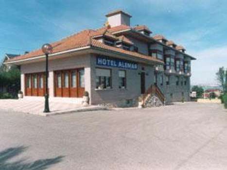 www.hotelalemar.com