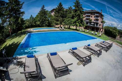 www.hotelgransolsolsona.com