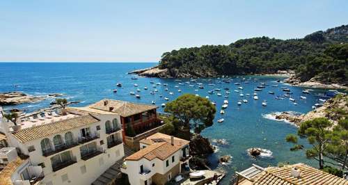 www.hotelaiguablava.com