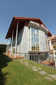 www.hotelribadesellaverdemar.com
