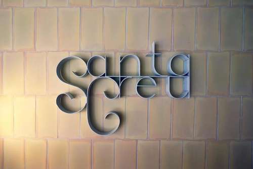 www.hotelsantacreu.com